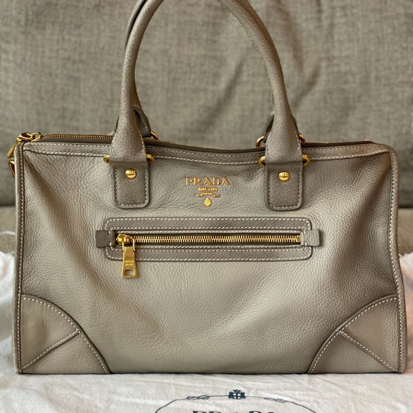 AUTHENTIC Prada Handbag - Picture 3 of 14